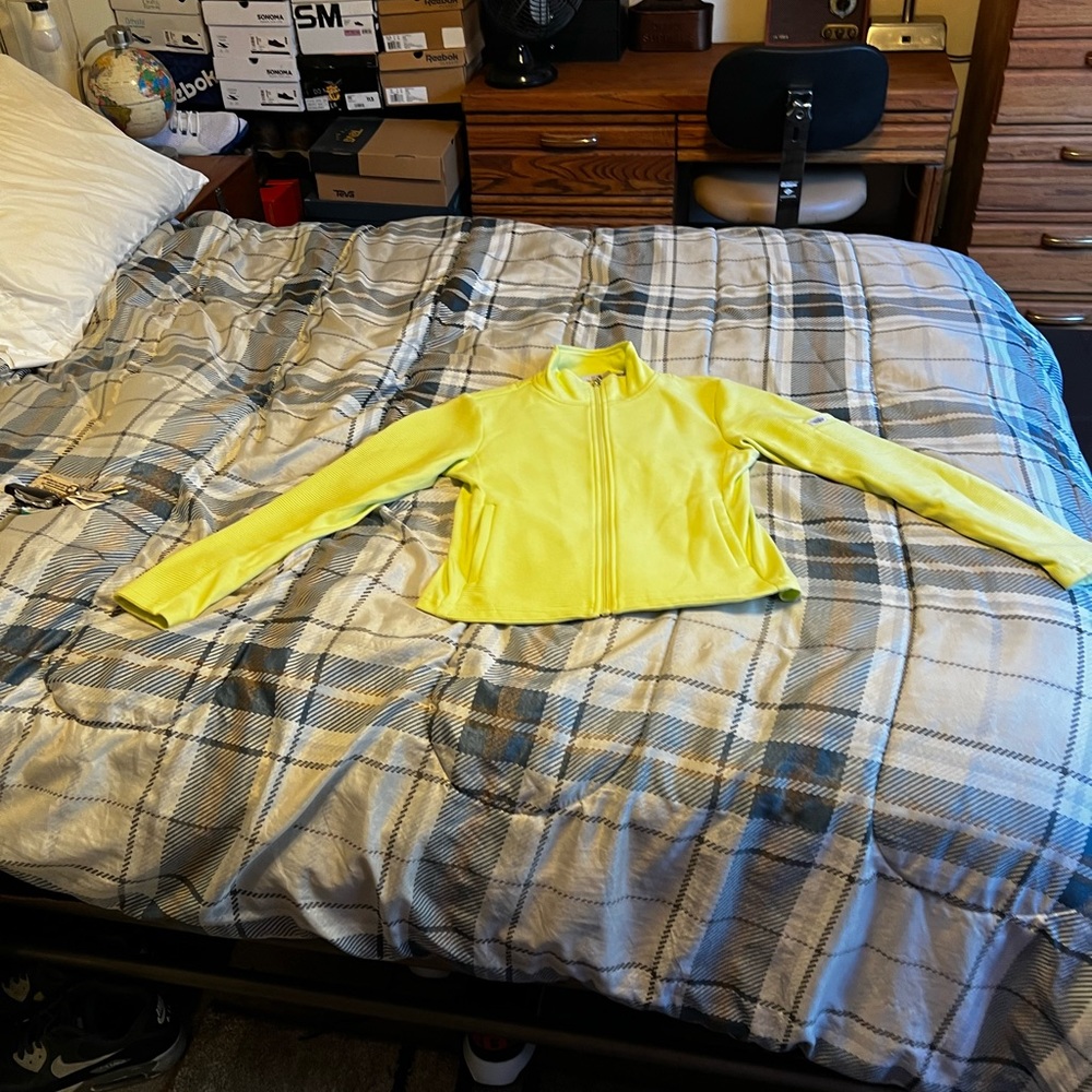 Straight Down Performance - image 1